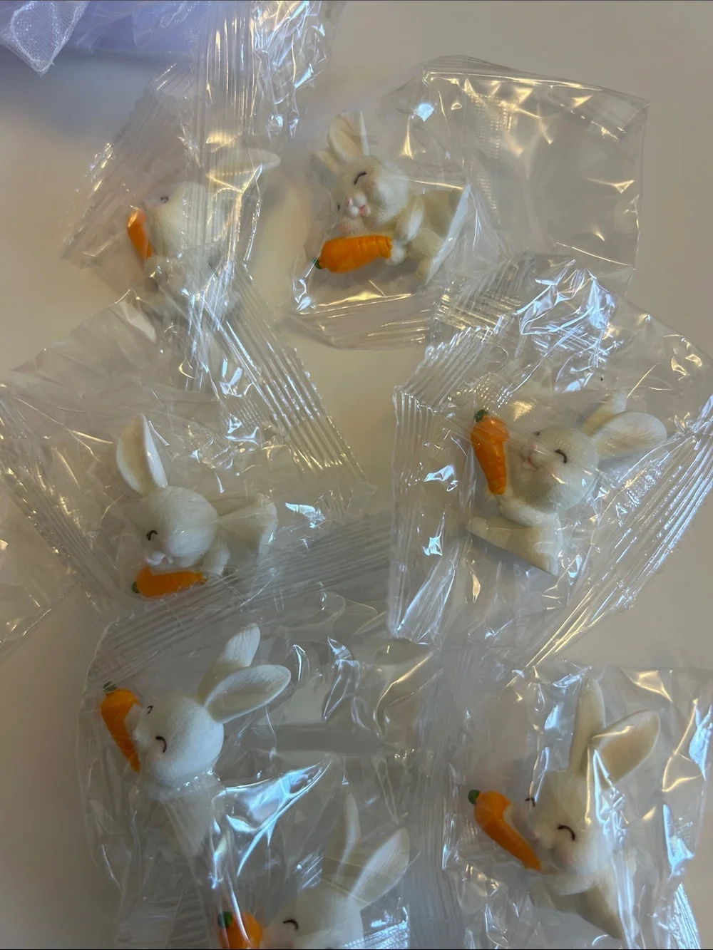 DFumete Bunny Hug Party Favors - Set of 24 Bunnies, Cards, and String Bags